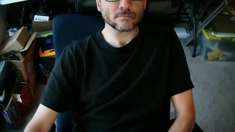 Snapshot of dick_playy chatting on October 8, 8:17 pm dick_playy online show from October 8, 8:17 pm