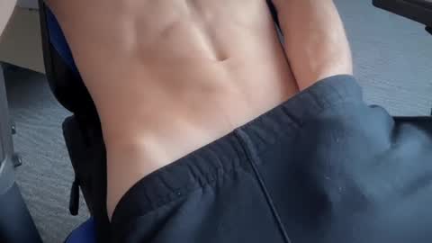 Snapshot of dickbboy19 chatting on September 9, 1:21 pm dickbboy19 online show from September 9, 1:21 pm