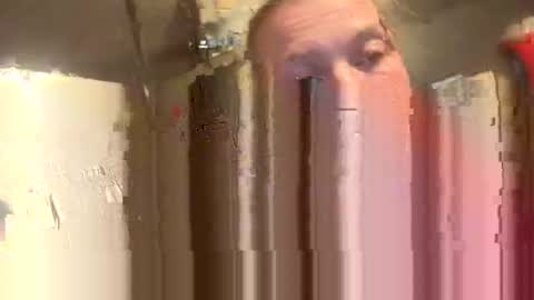 Snapshot of dickeddownsouth chatting on November 17, 2:06 am Beau online show from November 17, 2:06 am