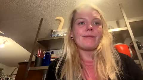 Snapshot of dickeddownsouth chatting on November 24, 5:40 am Beau online show from November 24, 5:40 am