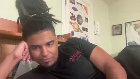 Snapshot of dickslober chatting on December 22, 1:46 am 9inch BBC2020 online show from December 22, 1:46 am