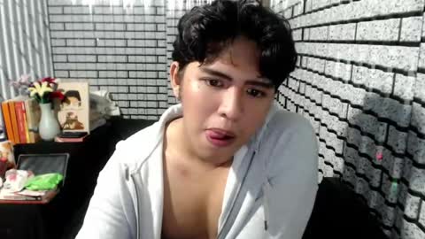dicktionary20 online show from August 6, 4:53 pm