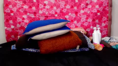 Diane online show from February 11, 11:22 pm