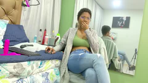 didoelizabeth online show from September 23, 12:41 pm