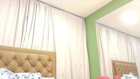 didoelizabeth online show from November 5, 12:27 pm