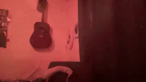 Snapshot of dieciochocentimetross chatting on May 31, 11:06 pm dieciochocentimetross online show from May 31, 11:06 pm