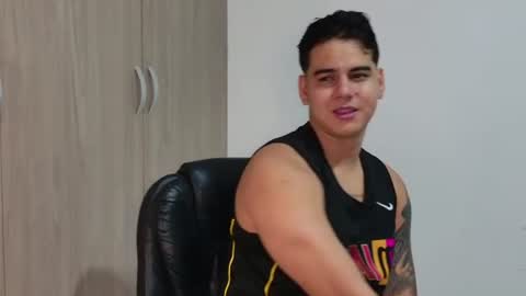 DIEGO CAZAS online show from June 15, 1:41 am