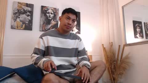 Snapshot of diego_salvatore chatting on June 5, 3:18 pm diego_salvatore online show from June 5, 3:18 pm