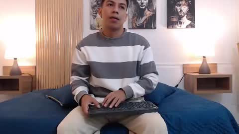 Snapshot of diego_salvatore chatting on June 8, 2:39 pm diego_salvatore online show from June 8, 2:39 pm