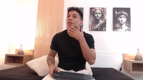 diego_salvatore online show from June 28, 3:07 pm