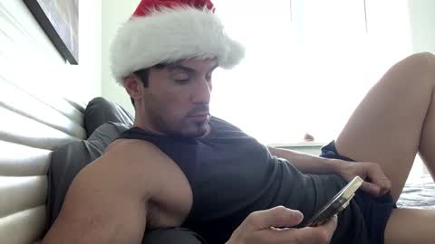 Snapshot of diegodavids chatting on December 17, 7:26 pm diegodavids online show from December 17, 7:26 pm