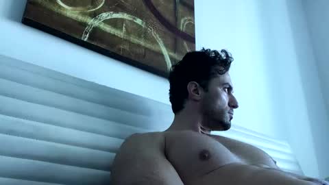 Snapshot of diegodavids chatting on December 19, 2:13 pm diegodavids online show from December 19, 2:13 pm