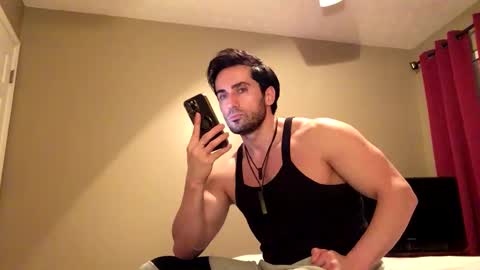 Snapshot of diegodavids chatting on January 27, 2:42 am diegodavids online show from January 27, 2:42 am