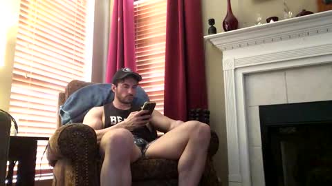 Snapshot of diegodavids chatting on February 7, 6:56 pm diegodavids online show from February 7, 6:56 pm