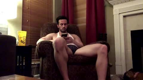 Snapshot of diegodavids chatting on February 9, 1:55 am diegodavids online show from February 9, 1:55 am