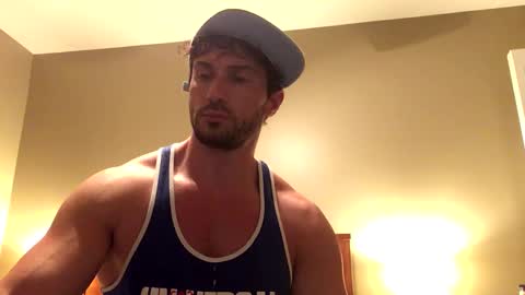 Snapshot of diegodavids chatting on March 6, 2:19 am diegodavids online show from March 6, 2:19 am