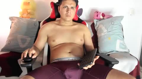 alexerdiego online show from June 12, 11:20 am