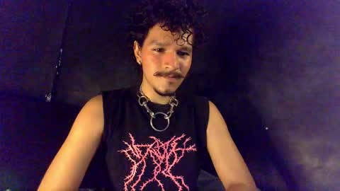 diemond_latinx98 online show from March 24, 11:26 am