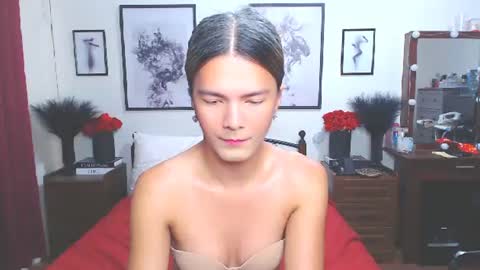 Dennesse online show from December 1, 2:38 am