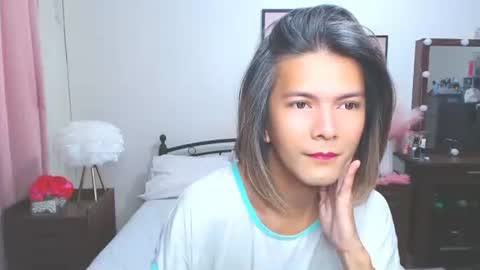 Dennesse online show from March 23, 12:03 am