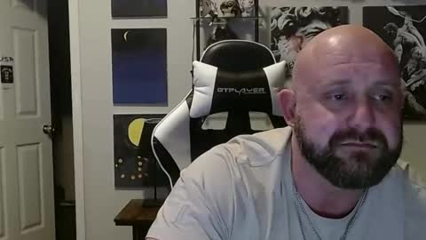 digital_alogl online show from January 31, 10:30 pm