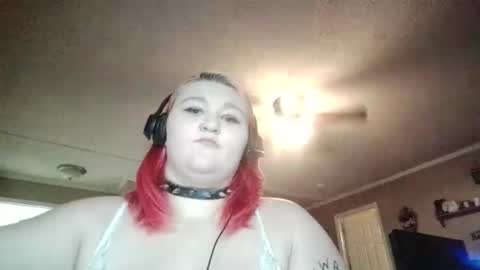 Snapshot of digitalfoxy23 chatting on May 29, 3:48 am digitalfoxy23 online show from May 29, 3:48 am