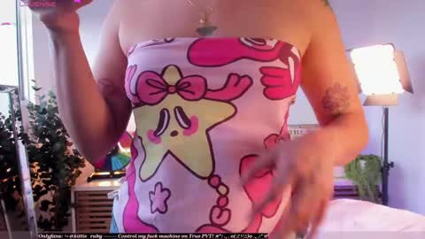 Estef  Ger     online show from May 11, 10:18 pm