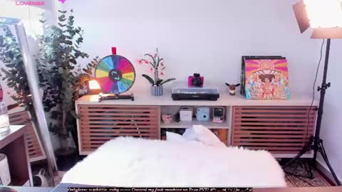 Estef  Ger     online show from June 30, 1:45 pm