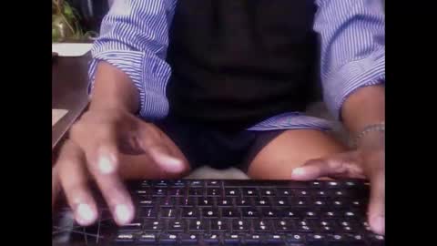 Snapshot of digitalpimpn chatting on January 9, 3:44 pm The Digital Pimp.... online show from January 9, 3:44 pm