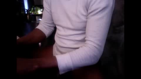 Snapshot of digitalpimpn chatting on March 10, 1:21 pm The Digital Pimp.... online show from March 10, 1:21 pm