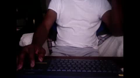 Snapshot of digitalpimpn chatting on October 8, 11:19 am The Digital Pimp.... online show from October 8, 11:19 am