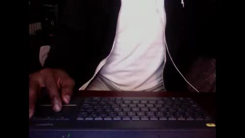 Snapshot of digitalpimpn chatting on November 8, 10:48 am The Digital Pimp.... online show from November 8, 10:48 am