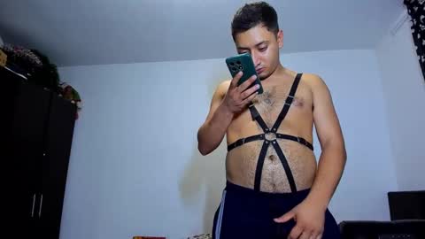 diiego_xxx online show from September 27, 12:48 am