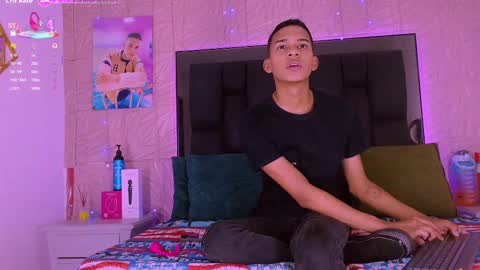 Dilan online show from September 20, 8:32 pm