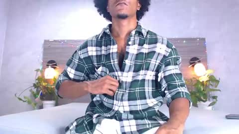 dilan_hall online show from May 15, 10:50 pm