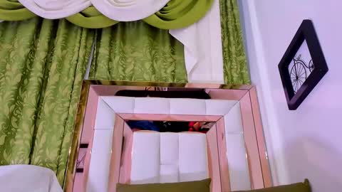 dilan_scootk_ online show from March 8, 10:24 pm