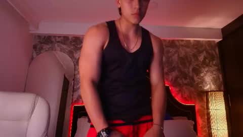 dilanmiller_ online show from July 23, 6:28 pm
