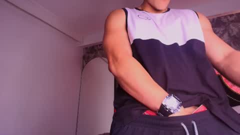dilanmiller_ online show from July 27, 6:59 pm
