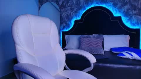 dilanmiller_ online show from July 28, 6:20 pm