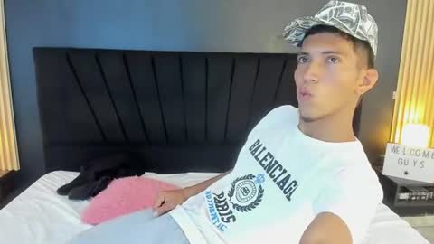 DILAN online show from June 11, 8:51 pm