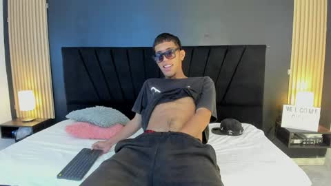 DILAN online show from June 12, 8:19 pm