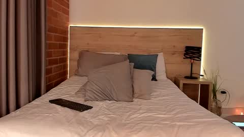 Dilarahkesh  online show from December 13, 9:13 am