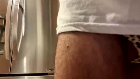 Snapshot of dilfofthenextdoor42 chatting on October 22, 2:12 am dilfofthenextdoor42 online show from October 22, 2:12 am