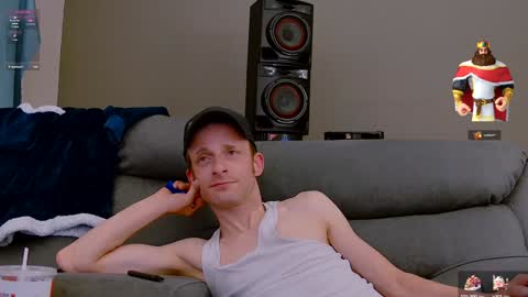 Snapshot of dilldough405 chatting on December 16, 3:40 am Dilldough405 online show from December 16, 3:40 am