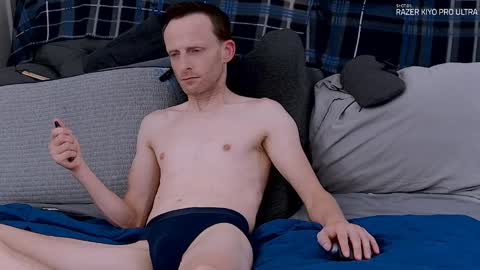 Snapshot of dilldough405 chatting on September 15, 1:16 am Dilldough405 online show from September 15, 1:16 am