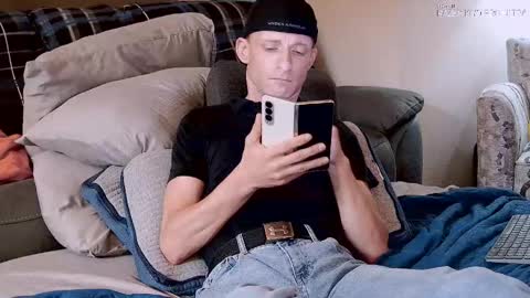 Snapshot of dilldough405 chatting on September 20, 1:12 pm Dilldough405 online show from September 20, 1:12 pm