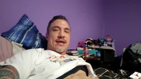 Snapshot of dillifambam08 chatting on March 4, 11:55 pm dillifambam08 online show from March 4, 11:55 pm