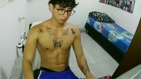 dillom420 online show from December 2, 8:04 pm