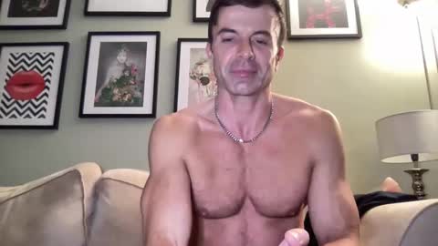 Snapshot of dillonwilde chatting on January 26, 8:45 pm Dillon online show from January 26, 8:45 pm