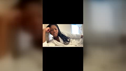 Snapshot of dilussoangel chatting on May 22, 7:08 pm dilussoangel online show from May 22, 7:08 pm
